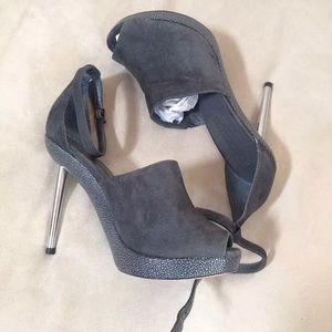 BCBG Maxazria Joy Charcoal Suede platform sandals